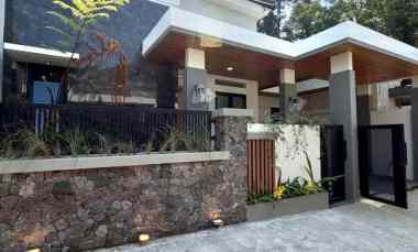 dijual rumah kaliurang km 12 5