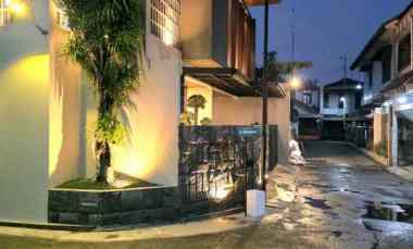 dijual rumah kaliurang km 8