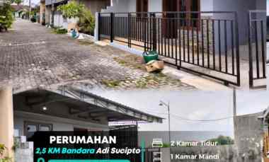 dijual rumah kantor kecamatan berbah