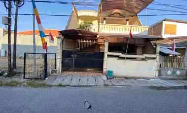 dijual rumah karang asem