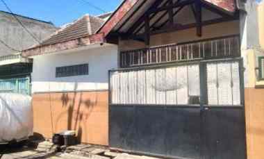 dijual rumah karang empat