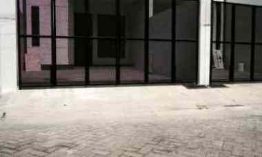 dijual rumah karang empat