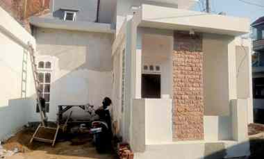 dijual rumah karangploso