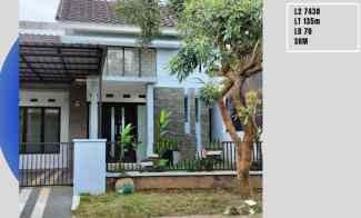 Rumah Bagus Luas Strategis di Villa Puncak Tidar Malang