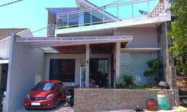 Dijual Rumah 2 Lt di Kavling Permata Beringin Ngaliyan Semarang