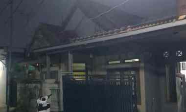 dijual rumah kavling teluk pucung