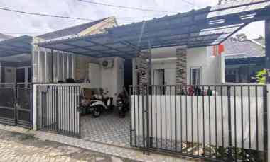 dijual rumah kayugede