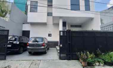 dijual rumah kayumas