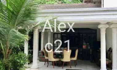 dijual rumah kebayoran baru