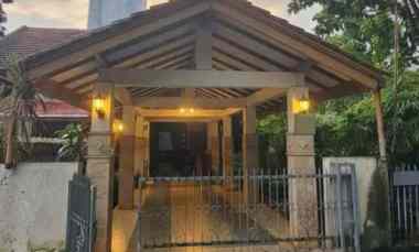 SALE Cepat Rumah Kebayoran Baru dekat SCBD - Harga Bersaing