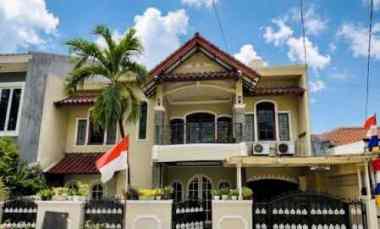 Rumah 2Lt, Balkon, Semi Furnished, Nyaman Strategis di Kebon Baru