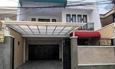 dijual rumah kebon jeruk