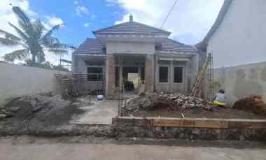 dijual rumah kebondalem prambanan