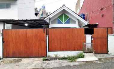 dijual rumah kec cimahi utara