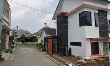 dijual rumah kec parongpong