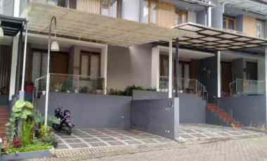 dijual rumah kec parongpong
