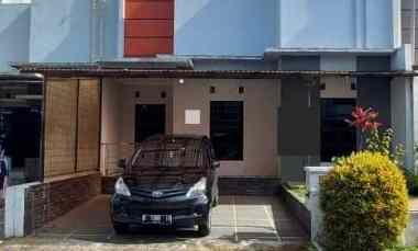 dijual rumah kec parongpong