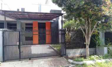 dijual rumah kec parongpong