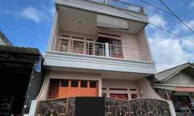 dijual rumah kec parongpong