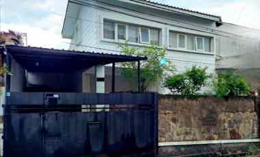 dijual rumah kec parongpong