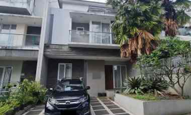 dijual rumah kec sukasari