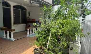 dijual rumah kelapa cengkir