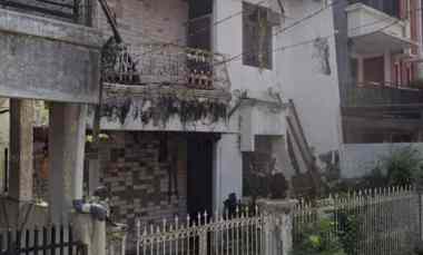 dijual rumah kelapa cengkir kelapa gading