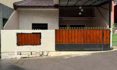 BU Dijual Rukam di Kelapa Dua Wetan, Ciracas, Jakarta Timur