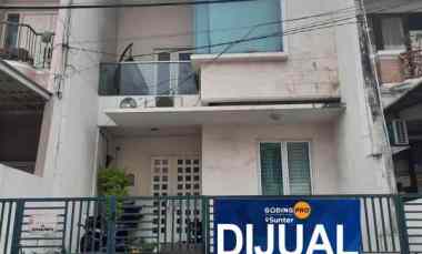 dijual rumah kelapa gading