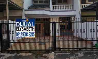 dijual rumah kelapa gading