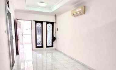 dijual rumah kelapa gading permai