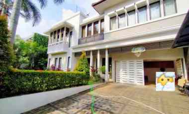 dijual rumah kemang