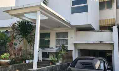 dijual rumah kemang raya bangka