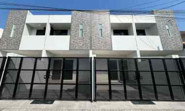 dijual rumah kenjeran