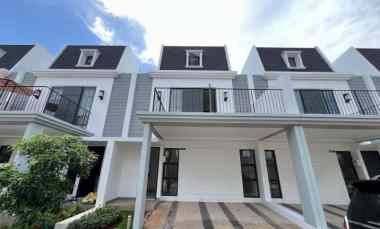 dijual rumah keppel land metland