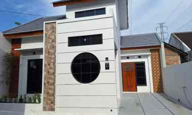 dijual rumah kepuh kulon kabupaten