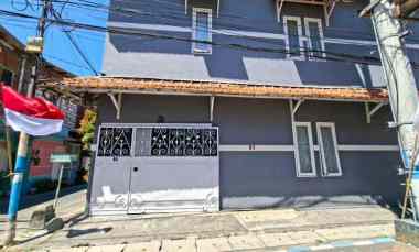 Dijual Rumah Kos Aktif Telah Rekondisi, 2 Lt di Keputih Sukolilo