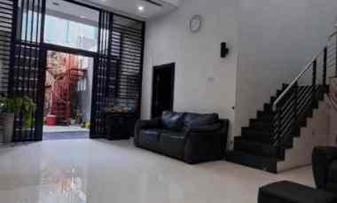 dijual rumah kertajaya