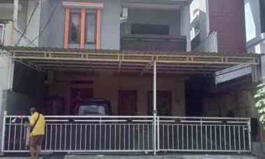 dijual rumah ketintang