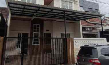 dijual rumah ketintang madya