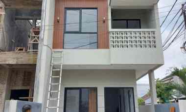 dijual rumah kiara sari ters