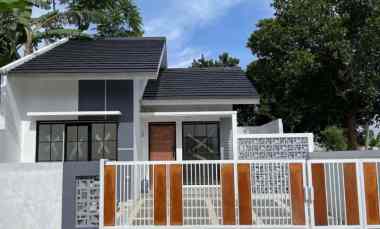 dijual rumah kinanti house jatihandap