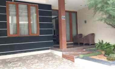 dijual rumah kirana lowanu residence