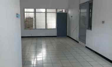 dijual rumah klampis