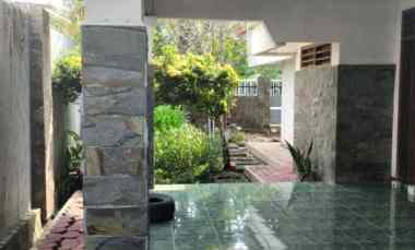 dijual rumah klampis