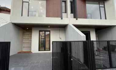 Rumah Baru Gress Lokasi Strategis di Klampis Semolo Sukolilo Surabaya