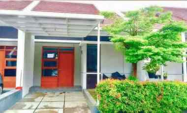 dijual rumah komp antapani city mas