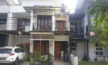 dijual rumah komp buana ciwastra