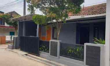 gambar dijual rumah komp pharmindo