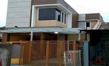 dijual rumah komp taman cibaduyut bandung